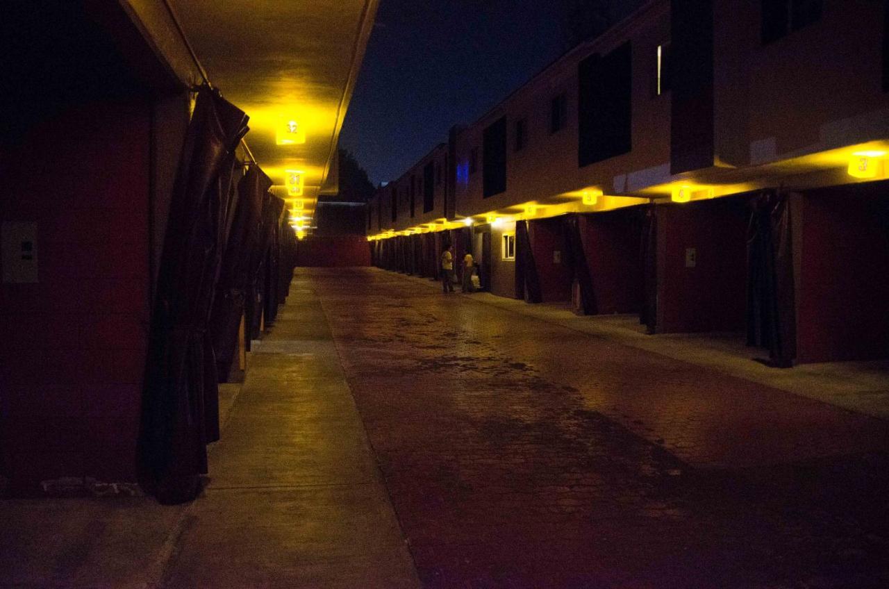Motel Encuentro Tijuana Ngoại thất bức ảnh